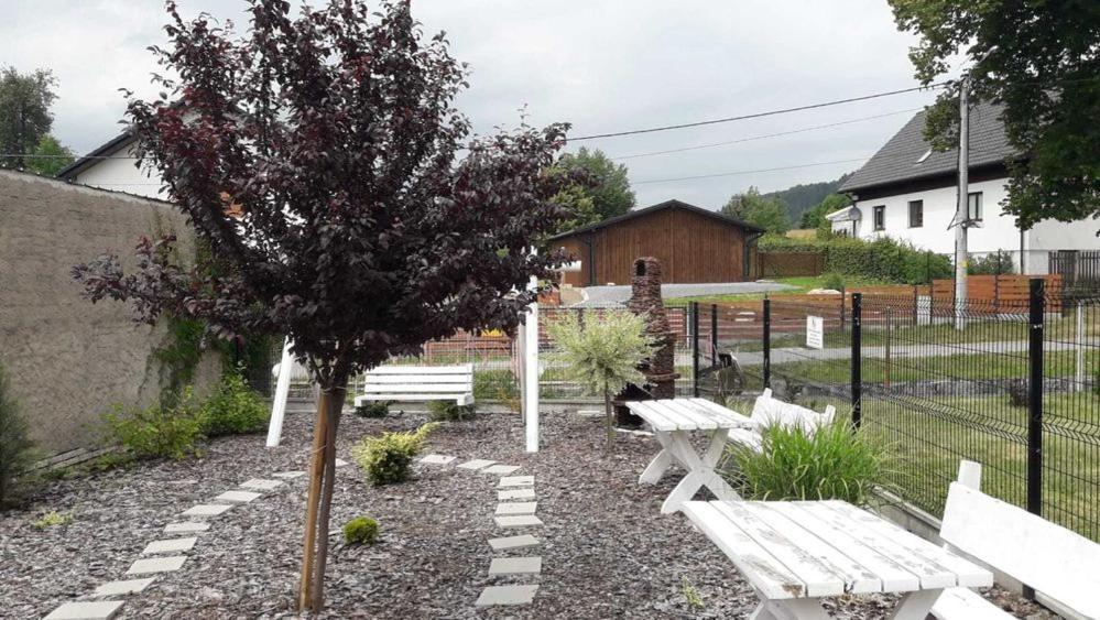 Pokoje Pod Grusza -Osobne Wejscia Bad Kudowa Exterior foto
